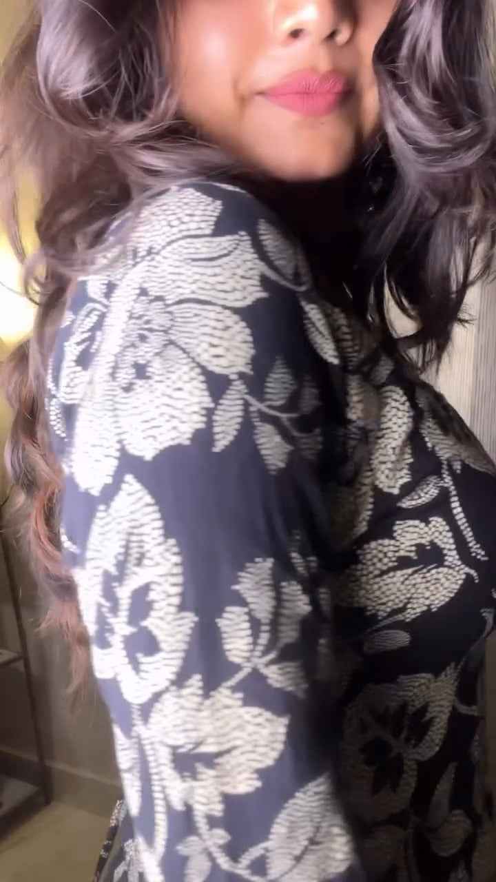 Long-sleeved, flared kurti