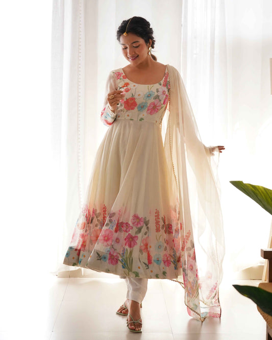 Cream Pure soft organza silk fabric fully flair kali pattern Kurta Suit