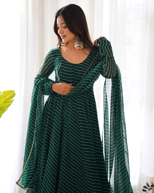 Green Round Neck Leheriya Printed Regular Anarkali Kurta Set
