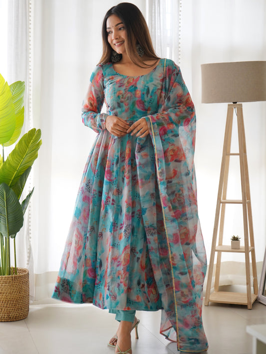 Blue Woman's Digital Print Organza Taby Silk Kurti and Pent with Duppatta (Copy)