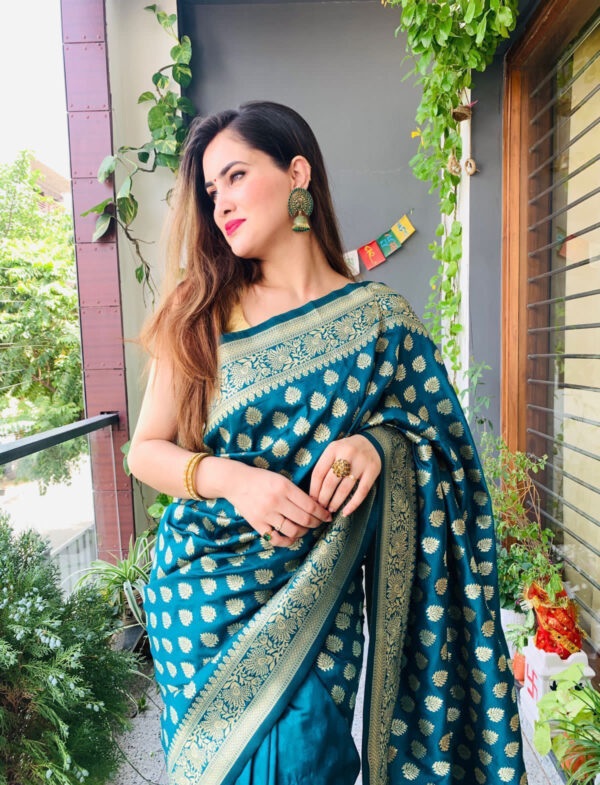 Pure Silk and Pure Zari Weaving Jacquard Saree by saree vale