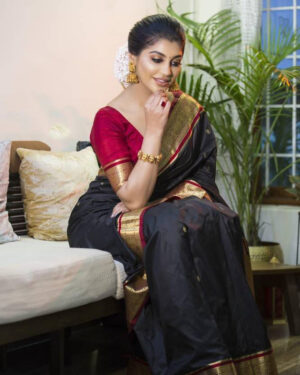Solid Plain Kanjivaram Pure Silk Saree(Black) By Saree Vale